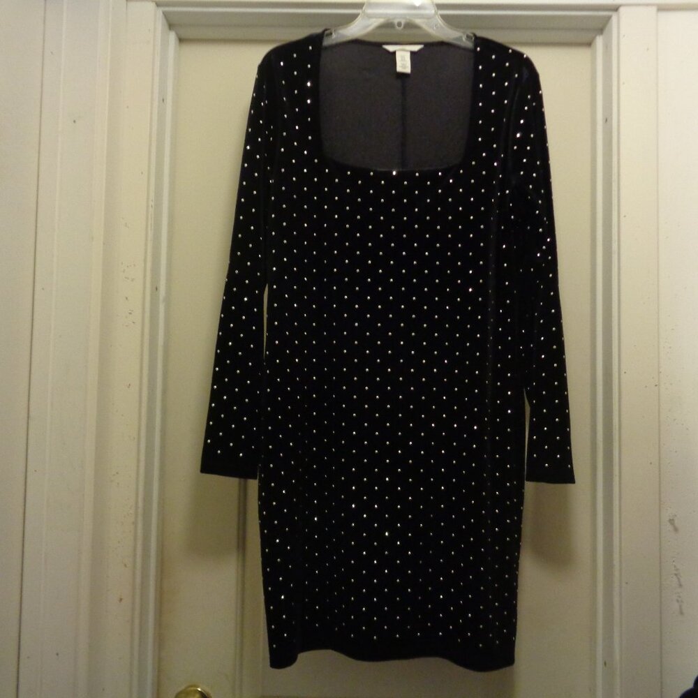 DARK ROMANCE GOTH BLACK VELVETEEN TINY STUDS DRESS H & M X LG